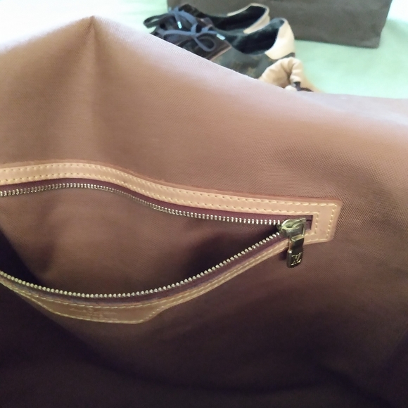 Louis Vuitton (Authentic) Messenger Bag - Picture 8 of 12